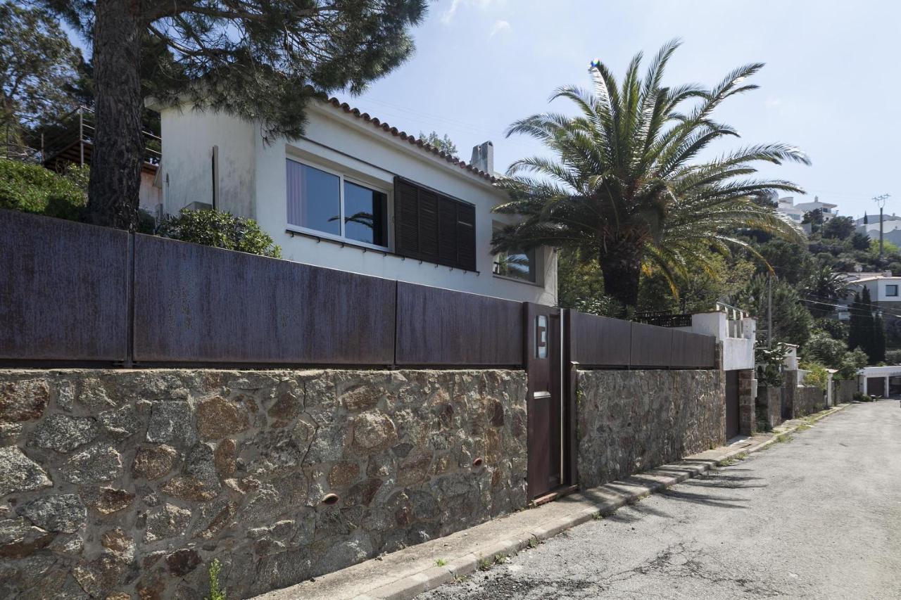 House Vista Bella Villa Roses Exterior photo