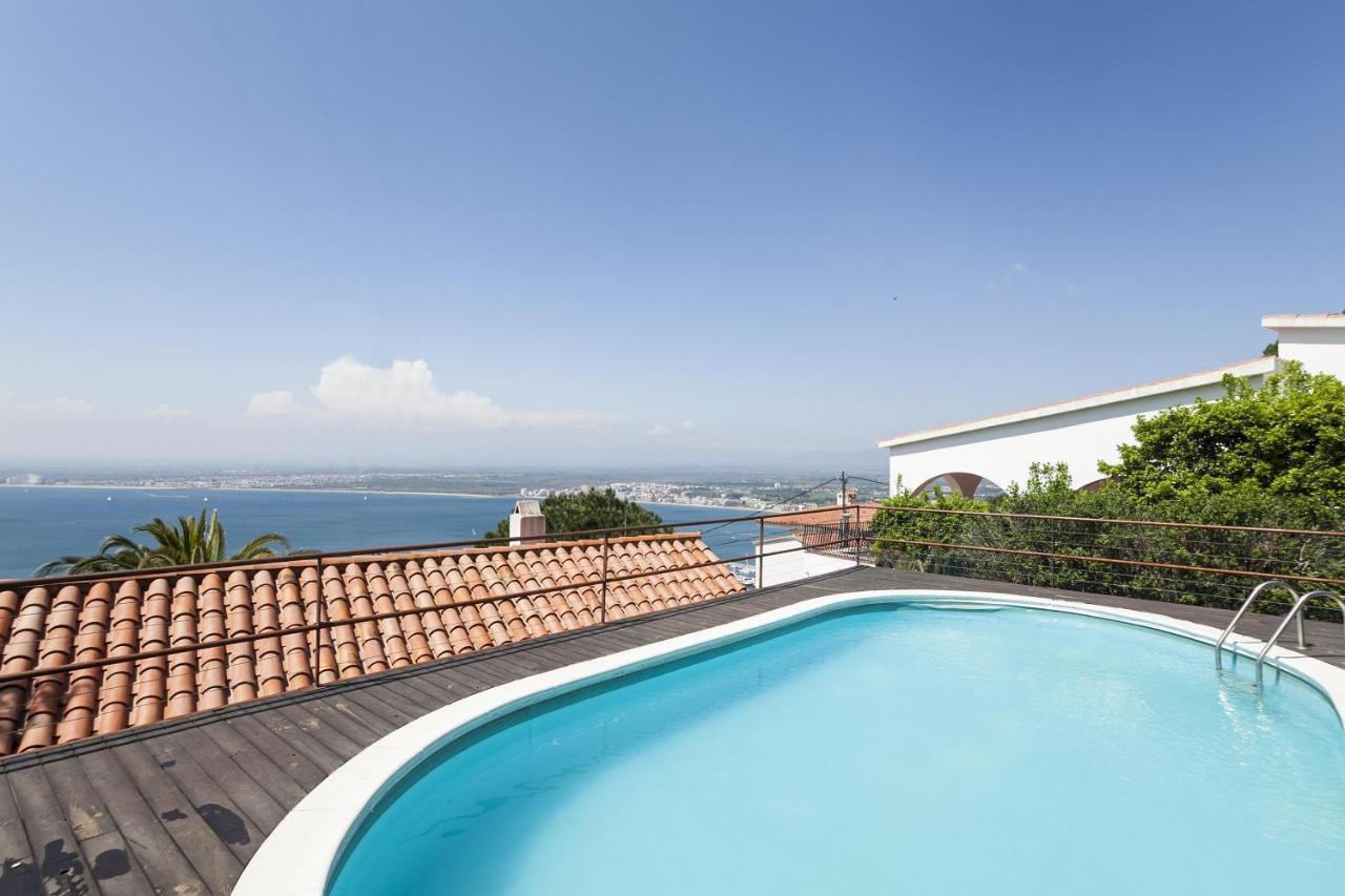 House Vista Bella Villa Roses Exterior photo