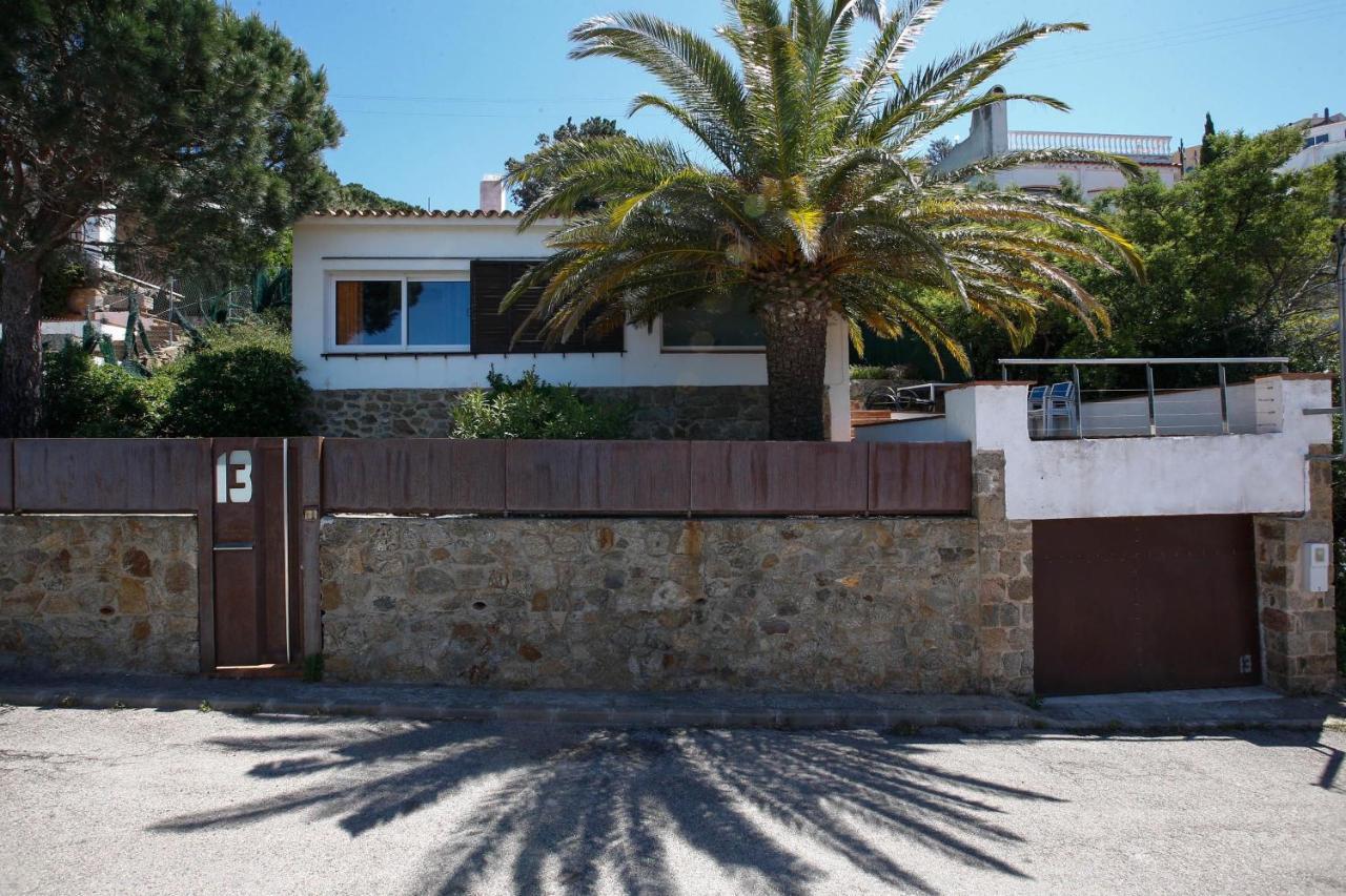 House Vista Bella Villa Roses Exterior photo